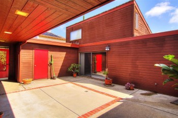 Home for Sale in La Costa Valley